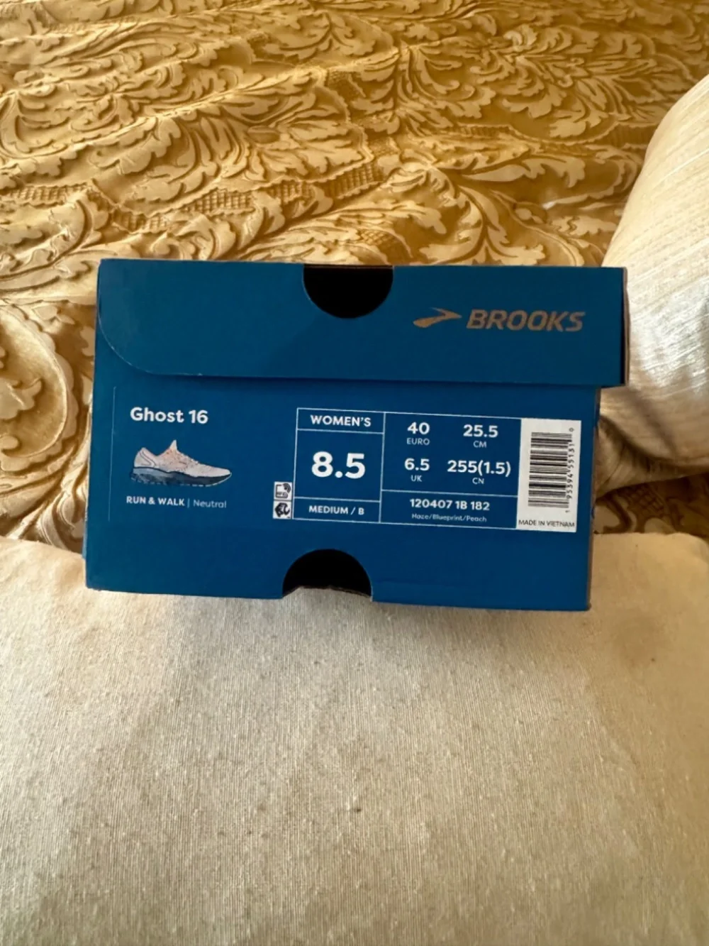 Women's Brooks Ghost 16 Haze/ Blueprint/ Peach - NWT - Size 8.5 B (medium)